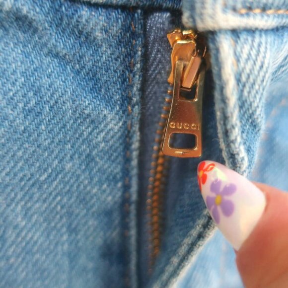 Gucci Cropped Skinny Flare Cuffed Jeans Light Blue Denim Size 40 - Picture 3 of 13